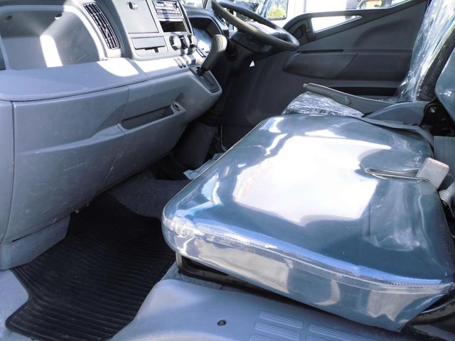 キャンター 　２トン　平ボデー　標準キャブ　ショートボデー　２トン積み　フルフラットロー　床鉄板張り　エアコン　パワステ　パワーウインド（15枚目）