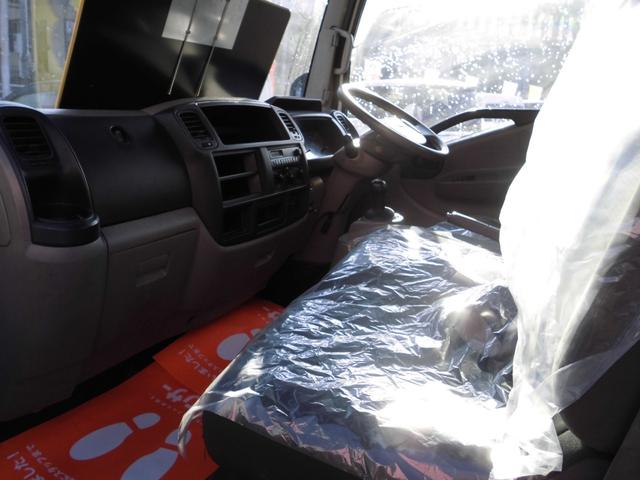 アトラストラック 　アルミバン　ドライバン　標準キャブ　フルフラットロー　２トン積み　全塗装済　バックカメラ付　ブレーキアシスト付　ディーゼル　６速オートマチック　ラッシングレール２段（17枚目）