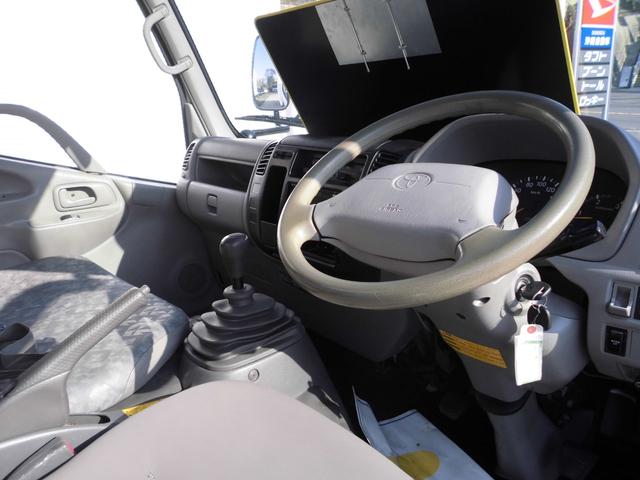 ダイナトラック 　アルミバン　保冷バン　フルフラットロー　２トン積み　保冷バン　バックカメラ　エアコン　パワステ　パワーウインド　床ステンレス　ボデー内寸長さ３３０ｃｍ　幅１７５ｃｍ　高さ２００ｃｍ（19枚目）