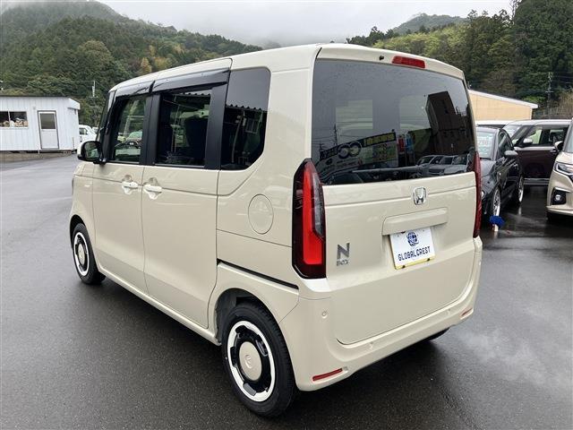 Ｎ－ＢＯＸ ファッションスタイル　８インチディスプレイオーディオ・バックカメラ　登録済み未使用車（7枚目）