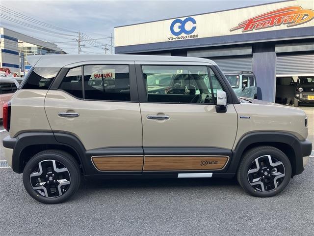 クロスビー ハイブリッドMZ 全方位カメラ付き9インチメモリーナビ(8枚目)