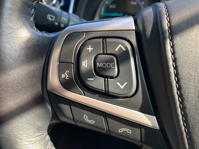 ハリアーハイブリッド プレミアム　アドバンスドパッケージ　メーカーナビ・ＪＢＬサウンド・４ＷＤ（17枚目）