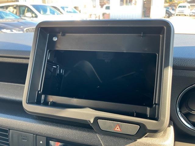 Ｎ－ＢＯＸカスタム ターボ　届け出済未使用車　マット　バイザー　ＥＴＣ　両側電動スライドドア　後席テーブル　フォグランプ（18枚目）