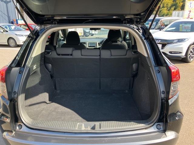 ヴェゼル 1.5 HYBRID ワンオーナー 社外ナビ バックカメラ フルセグTV ETC ドライブレコーダー(8枚目)