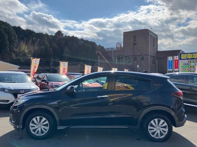 ヴェゼル 1.5 HYBRID ワンオーナー 社外ナビ バックカメラ フルセグTV ETC ドライブレコーダー(16枚目)