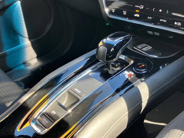 ヴェゼル 1.5 HYBRID ワンオーナー 社外ナビ バックカメラ フルセグTV ETC ドライブレコーダー(22枚目)