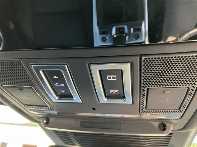 XF R-ダイナミック ブラック P250 サンルーフ・レザーシート・特別塗装色・ワンオーナー(24枚目)