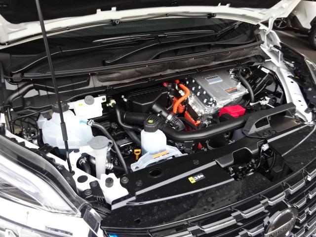 e-パワー ハイウェイスターV 9インチナビ フルセグ アラウンドビューモニター 両側パワースライド フリップダウンモニター プロパイロット デジタルミラー インテリキー 防水シート LED 純正アルミ エマージェンシーブレーキ(23枚目)