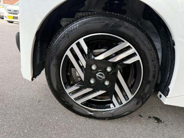 ルークス ハイウェイスター　Ｘ　９インチナビ　フルセグ　アラウンドビューモニター　エマージェンシーブレーキ　インテリキー　ＬＥＤ　両側パワースライド　純正アルミ（25枚目）