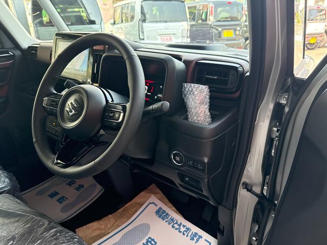 スペーシアカスタム ハイブリッドＸＳ　９インチナビ　フルセグ　全方位カメラ　スマートキー　シートヒーター　両側パワースライド　セーフティサポート　ヘッドアップディスプレイ　クルーズコントロール　ＬＥＤ　純正アルミ（8枚目）