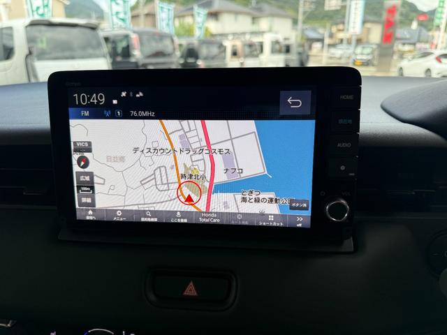 ヴェゼル ｅ：ＨＥＶ　Ｚ　９インチナビ　フルセグ　バックカメラ　スマートキー　シートヒーター　ステアリングヒーター　ホンダセンシング　クルーズコントロール　ＬＥＤ　パワーゲート　純正アルミ（11枚目）