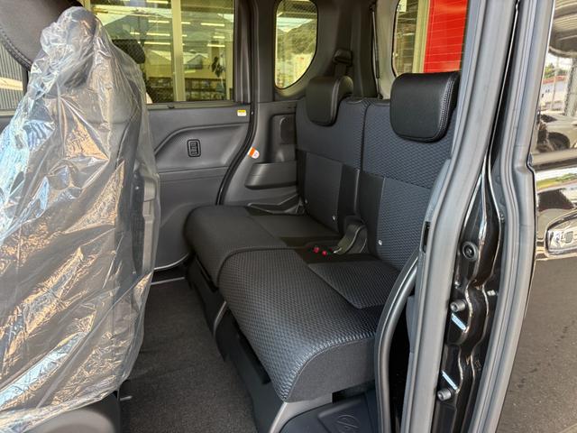 タント カスタムＸリミテッド　８インチナビ　フルセグ　バックカメラ　両側パワースライド　スマートキー　スマートアシスト　ＬＥＤ　シートヒーター　クルーズコントロール　純正アルミ　ＥＴＣ（6枚目）