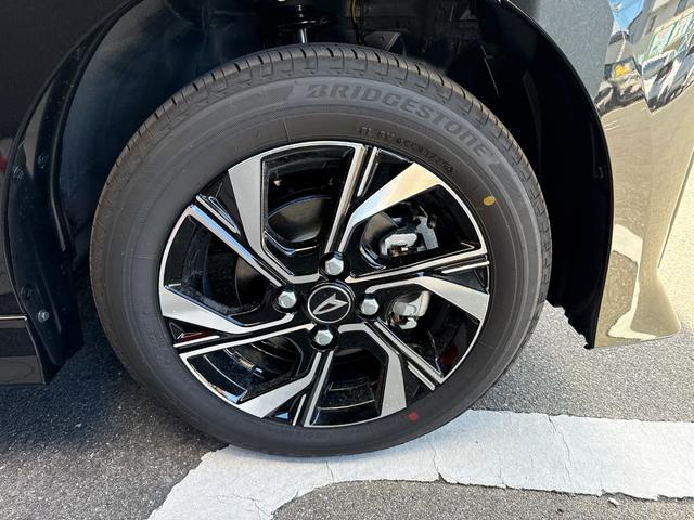 タント カスタムＸリミテッド　８インチナビ　フルセグ　バックカメラ　両側パワースライド　スマートキー　スマートアシスト　ＬＥＤ　シートヒーター　クルーズコントロール　純正アルミ　ＥＴＣ（19枚目）