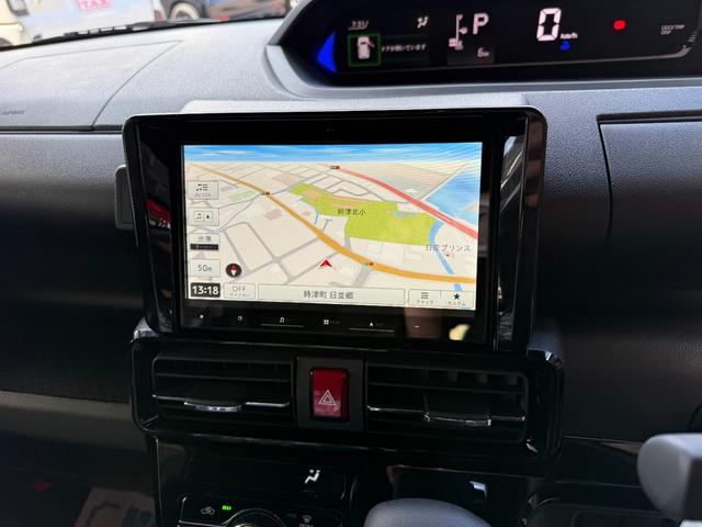 タント カスタムＸリミテッド　８インチナビ　フルセグ　バックカメラ　両側パワースライド　スマートキー　スマートアシスト　ＬＥＤ　シートヒーター　クルーズコントロール　純正アルミ　ＥＴＣ（11枚目）