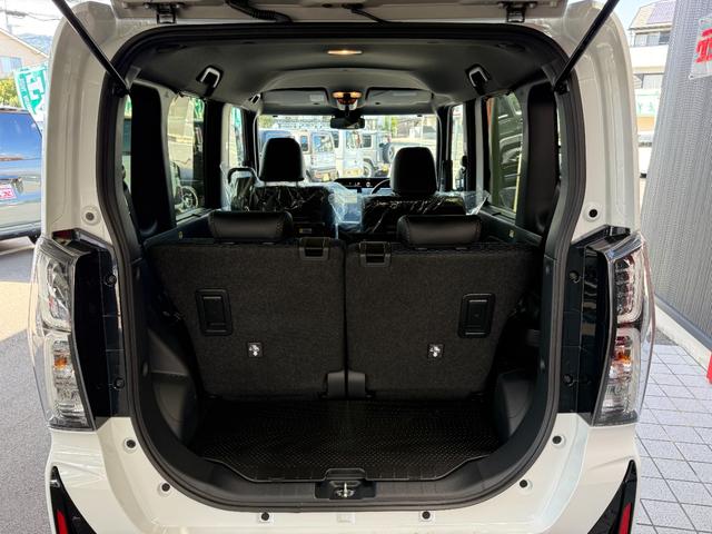 タント カスタムＸリミテッド　８インチナビ　フルセグ　バックカメラ　両側パワースライド　スマートキー　スマートアシスト　ＬＥＤ　シートヒーター　クルーズコントロール　純正アルミ　ＥＴＣ（21枚目）