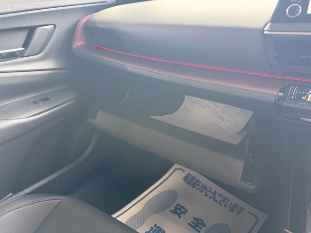 プリウス Z ディスプレイオーディオ パノラミックビューモニター スマートキー セーフティセンス デジタルミラー パワーゲート パワーシート レザーシート LED ETC BSM 純正アルミ シートベンチレーション(20枚目)