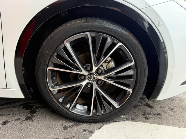 プリウス Z ディスプレイオーディオ パノラミックビューモニター スマートキー セーフティセンス デジタルミラー パワーゲート パワーシート レザーシート LED ETC BSM 純正アルミ シートベンチレーション(23枚目)