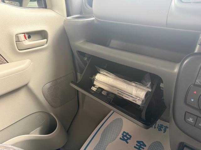 エブリイ Jリミテッド 8インチナビ フルセグ スマートキー 両側パワースライド セーフティサポート LED シートヒーター(15枚目)