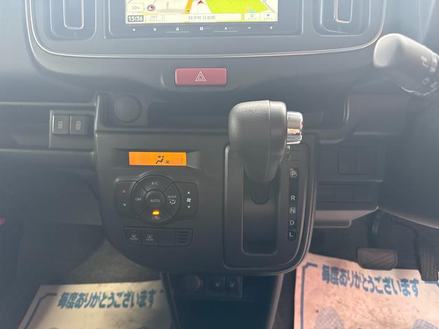 アルト ハイブリッドX メモリーナビ フルセグ セーフティサポート スマートキー シートヒーター LED 純正アルミ(12枚目)