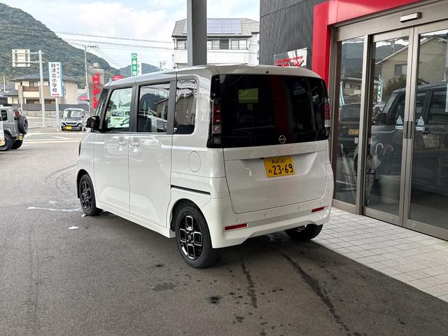 ルークス ハイウェイスター X プロパイロットエディション 快適パック インフォテインメントシステム アラウンドビューモニター ドライブレコーダー インテリキー 両側パワースライド ETC LED 純正アルミ プロパイロット シートヒーター(3枚目)