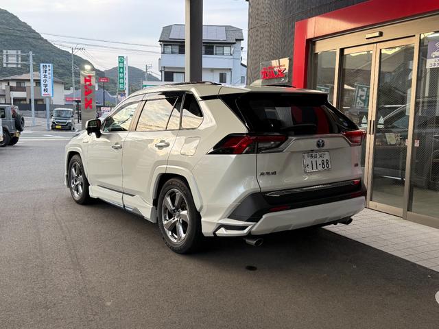 �V�ԁE���ÎԁE����̂��ƂȂ�s�`�w����ւ��܂����������I�ǎ��̒��ÎԂ𑽐��݌ɂ��Ă���܂��̂ŁA���Ў��ۂɂP�x�����������B