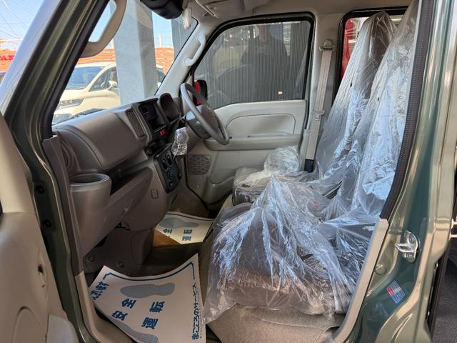 エブリイ ＰＡリミテッド　ダムド　ｌｉｔｔｌｅ．Ｄ　カンタービレ１５インチアルミ　キーレス　ハードカーゴキャリア　セーフティサポート（5枚目）