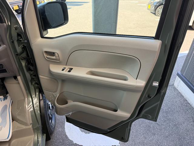 エブリイ ＰＡリミテッド　ダムド　ｌｉｔｔｌｅ．Ｄ　カンタービレ１５インチアルミ　キーレス　ハードカーゴキャリア　セーフティサポート（7枚目）