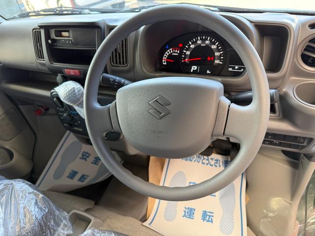 エブリイ ＰＡリミテッド　ダムド　ｌｉｔｔｌｅ．Ｄ　カンタービレ１５インチアルミ　キーレス　ハードカーゴキャリア　セーフティサポート（9枚目）