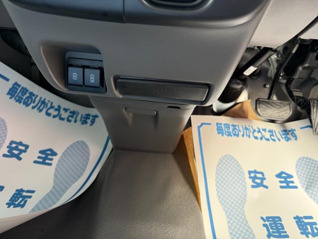 エブリイ ＰＡリミテッド　ダムド　ｌｉｔｔｌｅ．Ｄ　カンタービレ１５インチアルミ　キーレス　ハードカーゴキャリア　セーフティサポート（14枚目）