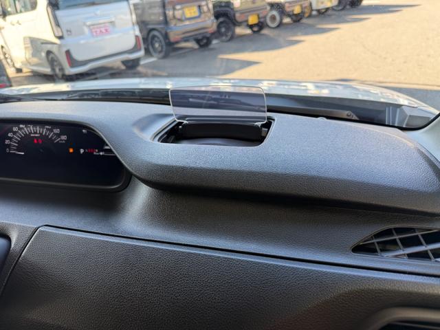 ソリオバンディット ハイブリッドＭＶ　９インチナビ　フルセグ　全方位カメラ　両側パワースライド　スマートキー　セーフティサポート　シートヒーター　クルーズコントロール　ヘッドアップディスプレイ　純正アルミ　ＬＥＤ　ＢＳＭ（10枚目）