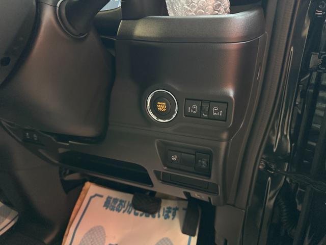 スペーシアカスタム ハイブリッドＸＳ　８インチナビ　フルセグ　両側パワースライド　セーフティサポート　両側パワースライド　スマートキー　シートヒーター　純正アルミ　ＬＥＤ　ヘッドアップディスプレイ　クルーズコントロール　ハンドルヒーター（8枚目）