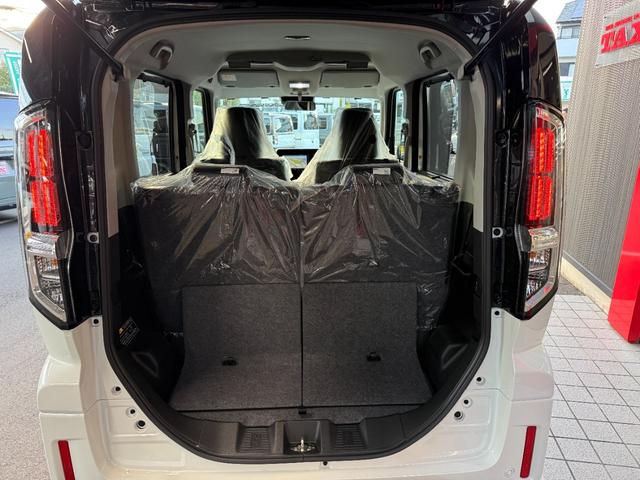 スペーシアカスタム ハイブリッドXS 8インチナビ フルセグ 両側パワースライド セーフティサポート 両側パワースライド スマートキー シートヒーター 純正アルミ LED ヘッドアップディスプレイ クルーズコントロール ハンドルヒーター(22枚目)