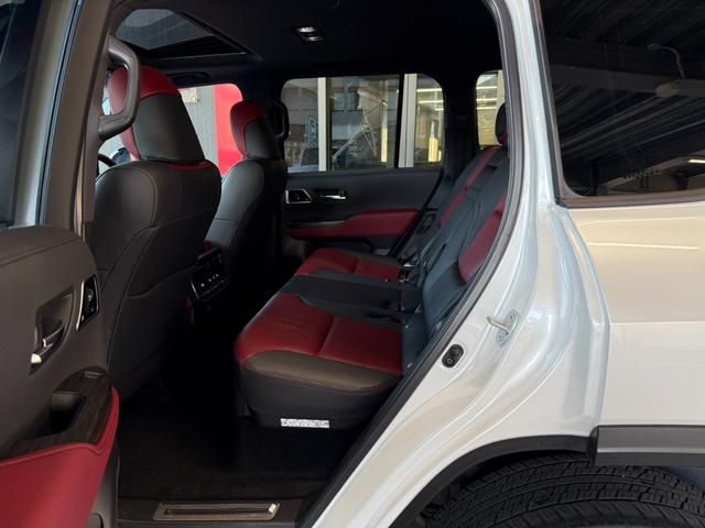 ランドクルーザー GRスポーツ ディスプレイオーディオPlus ルーフレール サンルーフ スマートキー パノラミックビューモニター ドラレコ ETC JBLサウンド シートベンチレーション パワーゲート メモリーパワーシート LED(6枚目)