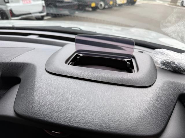 フロンクス ベースグレード 9インチナビ フルセグ 全方位カメラ スマートキー シートヒーター セーフティサポート ヘッドアップディスプレイ クルーズコントロール ワイヤレス充電 LED 純正アルミ(11枚目)