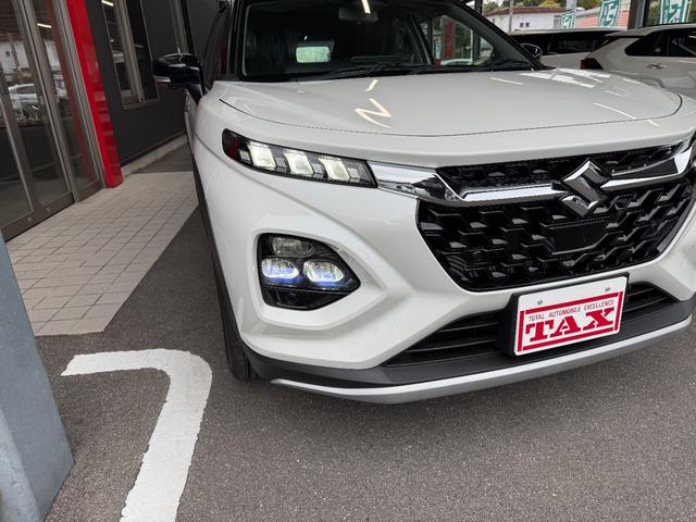 フロンクス ベースグレード 9インチナビ フルセグ 全方位カメラ スマートキー シートヒーター セーフティサポート ヘッドアップディスプレイ クルーズコントロール ワイヤレス充電 LED 純正アルミ(27枚目)