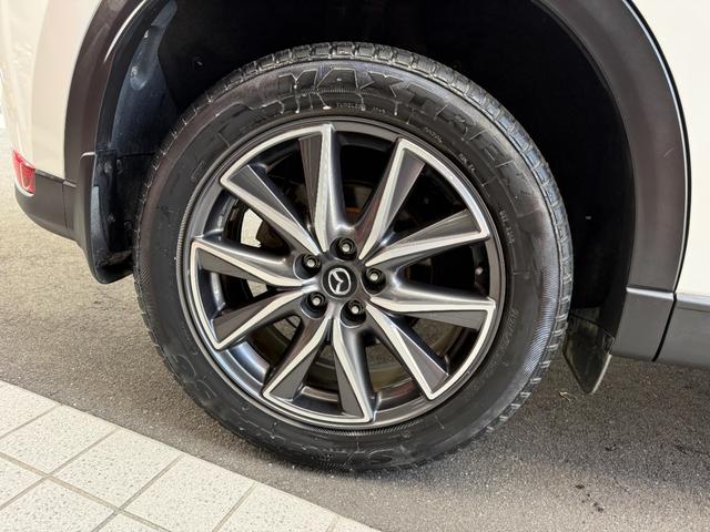 ＣＸ－５ ＸＤ　プロアクティブ　純正ナビ　フルセグ　スマートキー　バックカメラ　サイドカメラ　シートヒーター　メモリーパワーシート　ステアリングヒーター　ＥＴＣ　ＬＥＤ　純正アルミ（22枚目）