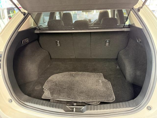 ＣＸ－５ ＸＤ　プロアクティブ　純正ナビ　フルセグ　スマートキー　バックカメラ　サイドカメラ　シートヒーター　メモリーパワーシート　ステアリングヒーター　ＥＴＣ　ＬＥＤ　純正アルミ（23枚目）