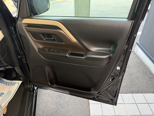 スペーシア ハイブリッドＸ　８インチナビ　フルセグ　スマートキー　シートヒーター　セーフティサポート　両側パワースライド　ＬＥＤ（7枚目）