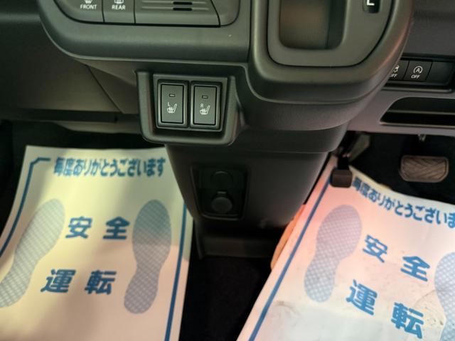 スペーシア ハイブリッドＸ　８インチナビ　フルセグ　スマートキー　シートヒーター　セーフティサポート　両側パワースライド　ＬＥＤ（13枚目）