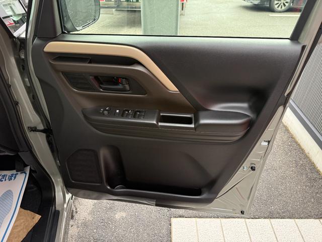 スペーシア ハイブリッドＸ　８インチナビ　フルセグ　スマートキー　シートヒーター　セーフティサポート　両側パワースライド　ＬＥＤ（7枚目）