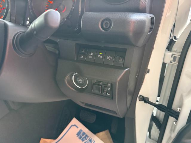 ジムニー XC 9インチディスプレイオーディオ バックカメラ スマートキー シートヒーター セーフティサポート LED 純正アルミ クルーズコントロール(8枚目)