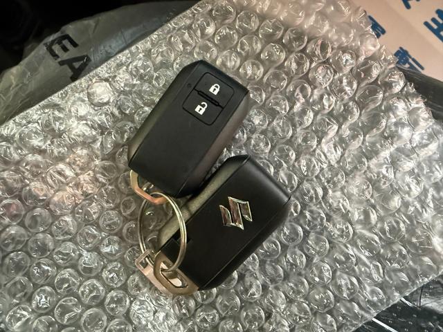 ジムニー XC 9インチディスプレイオーディオ バックカメラ スマートキー シートヒーター セーフティサポート LED 純正アルミ クルーズコントロール(15枚目)