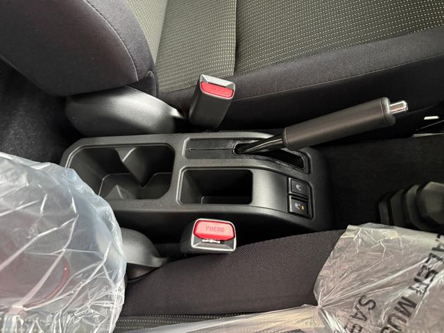 �Ԃɂ���Ă̓X�g�b�N���[�h�ɒu���Ă��邱�Ƃ�����܂��̂ŁA�����X�̑O�Ɏ��O�ɂ��A�����������܂��ƍK���ł��B