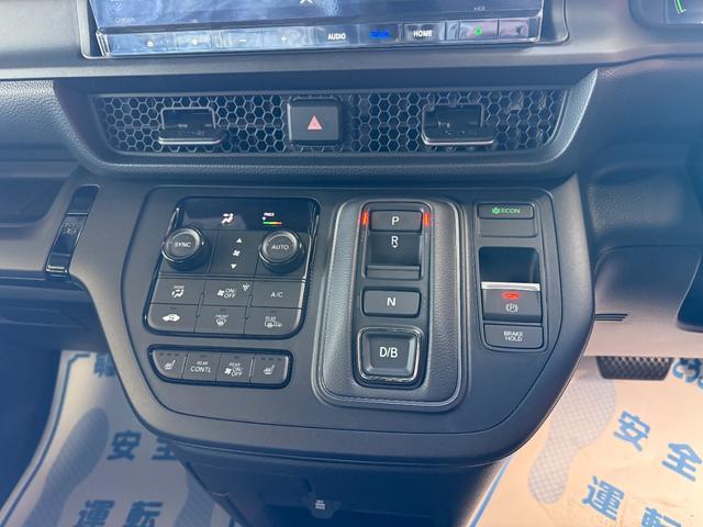 �Ԃɂ���Ă̓X�g�b�N���[�h�ɒu���Ă��邱�Ƃ�����܂��̂ŁA�����X�̑O�Ɏ��O�ɂ��A�����������܂��ƍK���ł��B