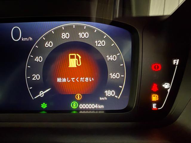 ステップワゴン ｅＨＥＶスパーダプレミアムラインブラックエディション　１１．４インチナビ　フルセグ　フリップダウンモニター　バックカメラ　両側パワースライド　ホンダセンシング　スマートキー　シートヒーター　ＬＥＤ　パワーゲート　クルーズコントロール　純正アルミ（11枚目）