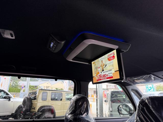ステップワゴン ｅＨＥＶスパーダプレミアムラインブラックエディション　１１．４インチナビ　フルセグ　フリップダウンモニター　バックカメラ　両側パワースライド　ホンダセンシング　スマートキー　シートヒーター　ＬＥＤ　パワーゲート　クルーズコントロール　純正アルミ（19枚目）