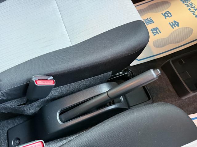 ミライース Ｇ　ＳＡＩＩＩ　メモリーナビ　フルセグ　バックカメラ　スマートキー　シートヒーター　スマートアシスト　ＬＥＤ　純正アルミ（15枚目）