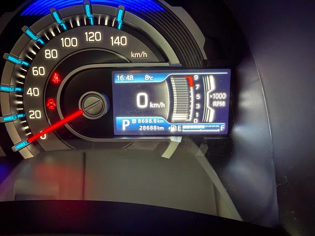 �S���ǂ��ł����͂��\�ł��̂ŁA�A����p�Ȃǂ����C�y�ɂ����k�������B