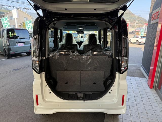 スペーシアカスタム ハイブリッドXSターボ スマートキー 9インチナビ フルセグ BT USB 全方位モニター LEDライト フォグランプ ヘッドアップディスプレイ 両側パワースライド オットマン シートヒーター ステアリングヒーター(25枚目)