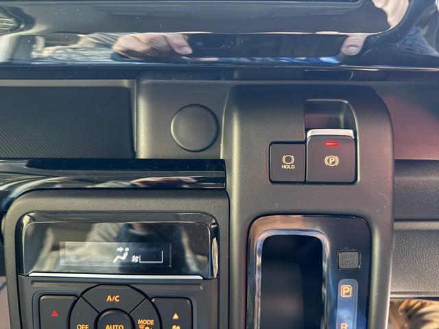 スペーシアカスタム ハイブリッドXS スマートキー 8インチナビ フルセグ CD DVD LEDライト フォグランプ ヘッドアップディスプレイ 両側パワースライド オットマン シートヒーター ステアリングヒーター セーフティサポート(18枚目)